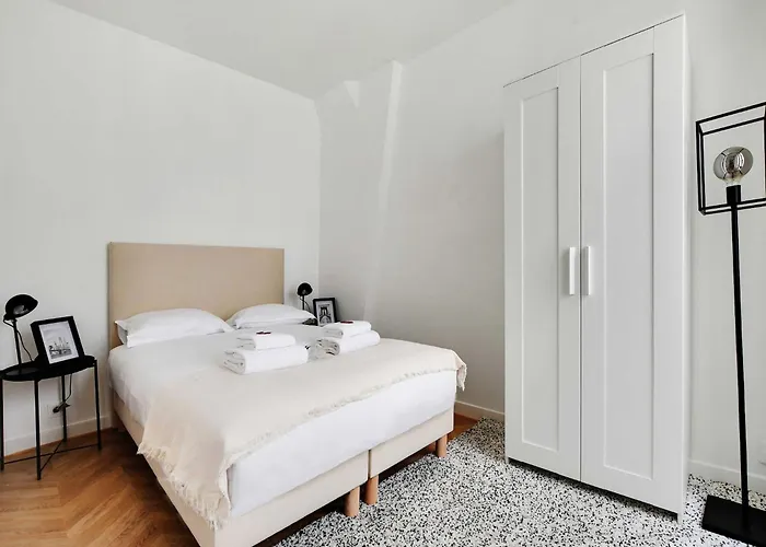 2pers - 20th Ard - Mobility Lease