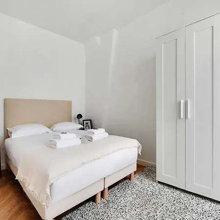 2pers - 20th Ard - Mobility Lease